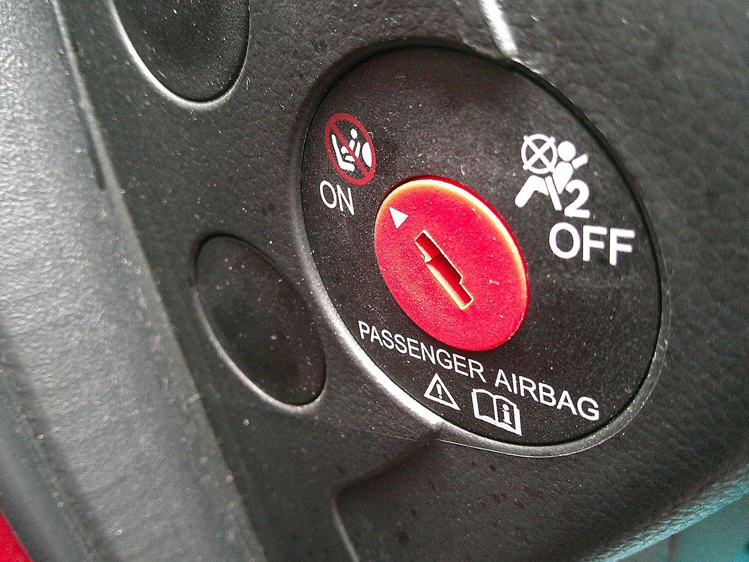 Used Suzuki Swift 2017 for sale - 76794201: Photo 26