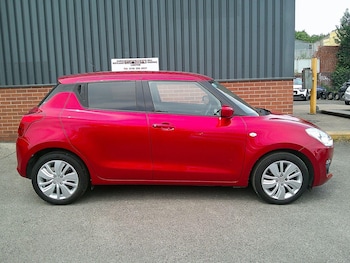 Used Suzuki Swift 2017 for sale - 76794201: Photo