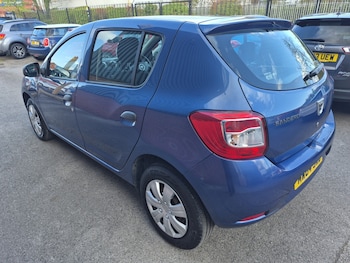 Used Dacia Sandero 2014 for sale - 78414906: Photo