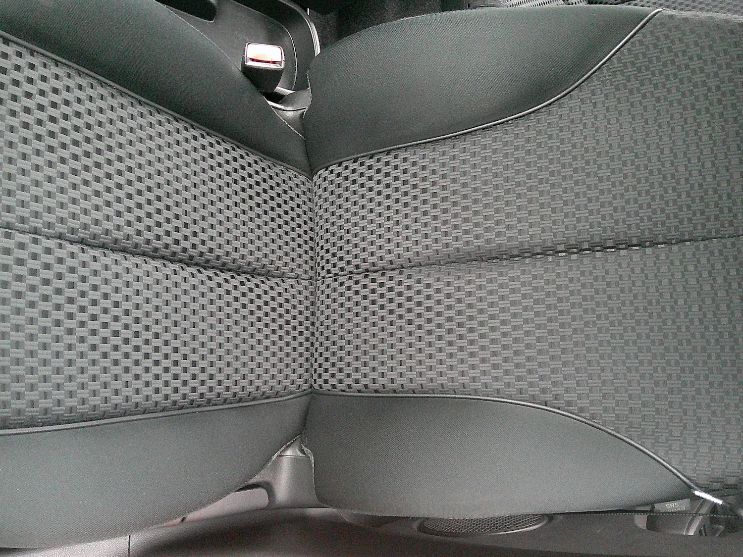 Used Mazda Mazda2 2014 for sale - 76211849: Photo 23