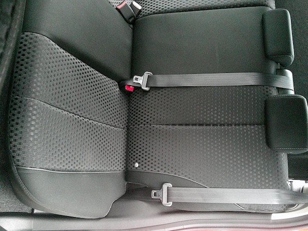 Used Mazda Mazda2 2014 for sale - 76211849: Photo 24