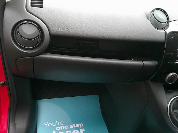 Used Mazda Mazda2 2014 for sale - 76211849: Photo 25