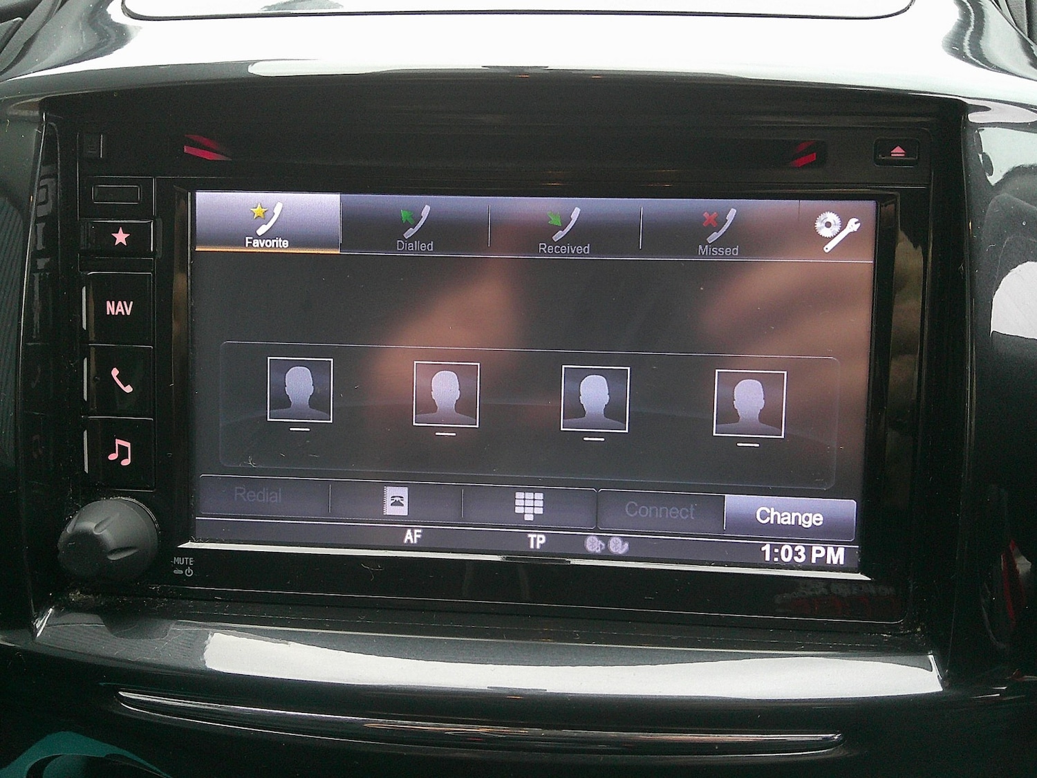 Used Mazda Mazda2 2014 for sale - 76211849: Photo 29