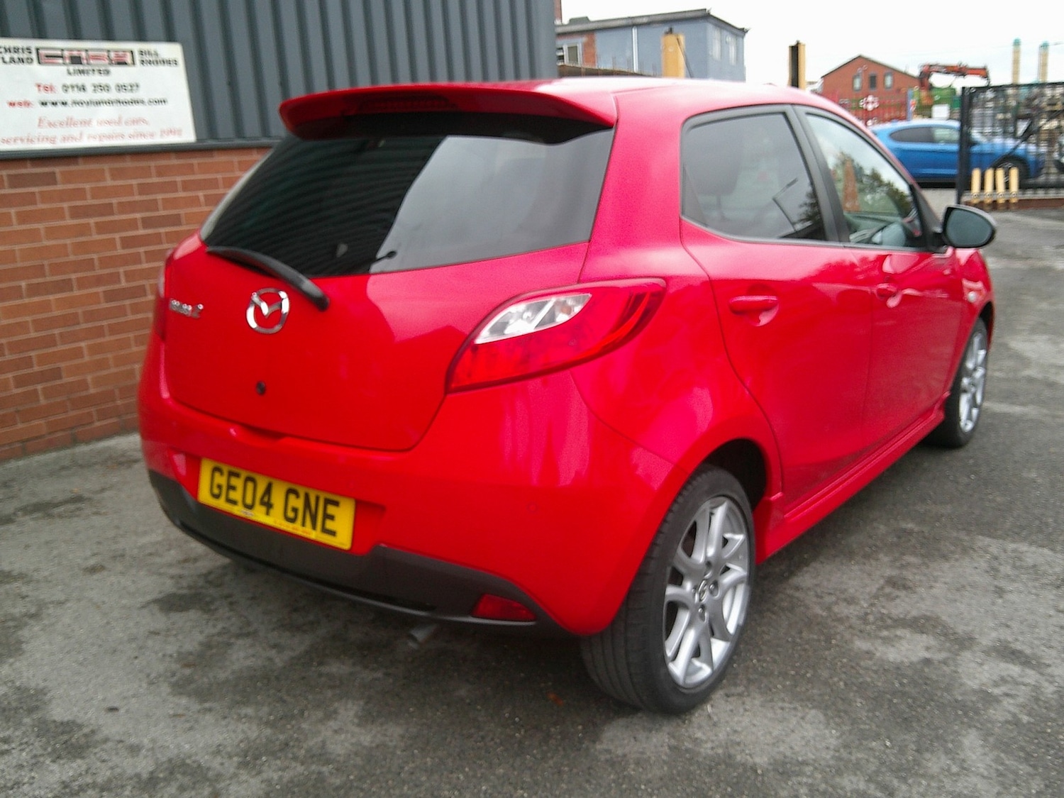 Used Mazda Mazda2 2014 for sale - 76211849: Photo 3