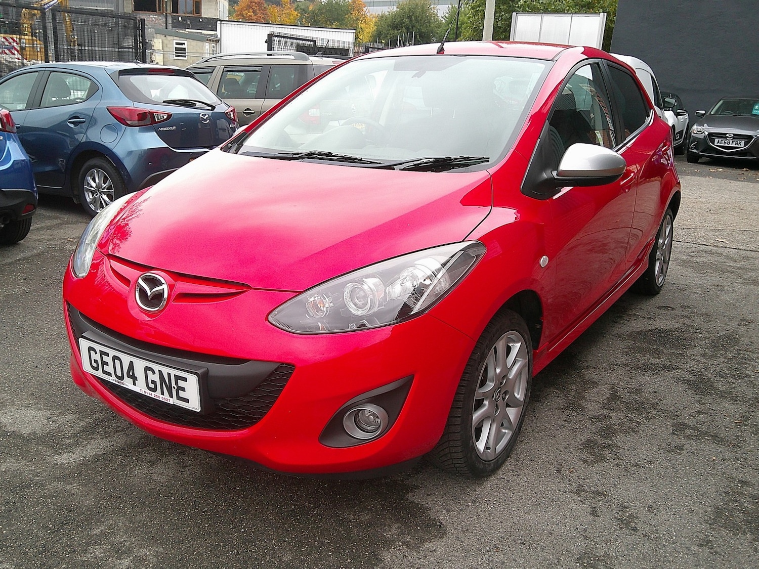 Used Mazda Mazda2 2014 for sale - 76211849: Photo 6