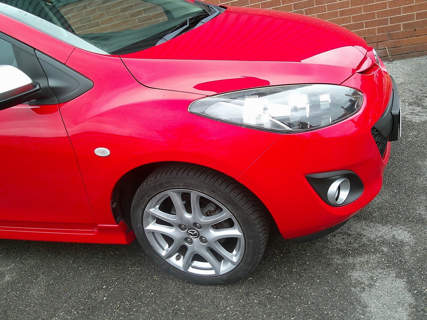Used Mazda Mazda2 2014 for sale - 76211849: Photo 9