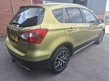 Used Suzuki SX4 S-Cross 2013 for sale - 79563947: Photo