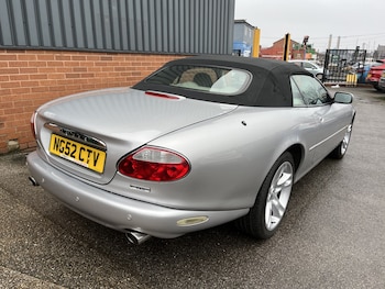 Used Jaguar XK8 2002 for sale - 77423381: Photo