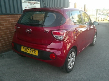 Used Hyundai i10 2017 for sale - 75925251: Photo
