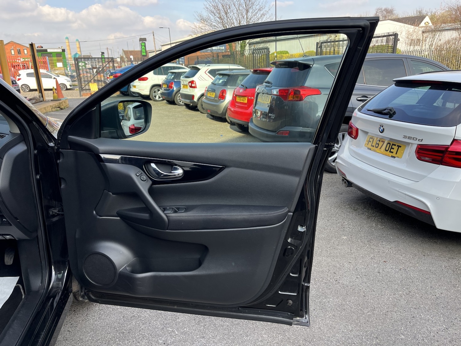 Used Nissan Qashqai 2015 for sale - 78182799: Photo 16