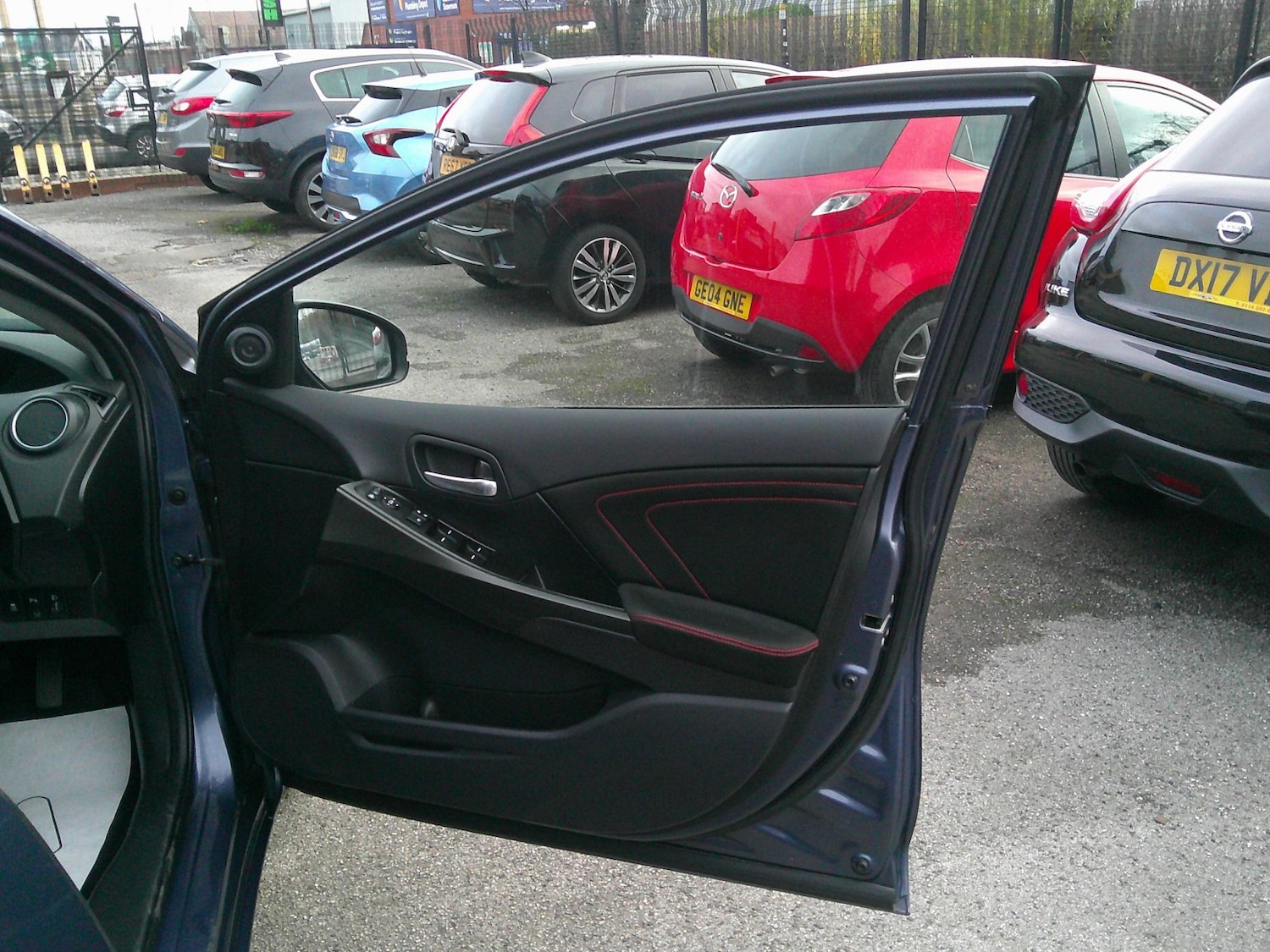 Used Honda Civic 2017 for sale - 76837099: Photo 16