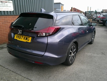 Used Honda Civic 2017 for sale - 76837099: Photo