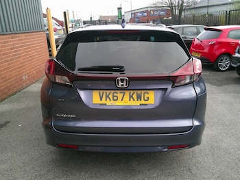 Used Honda Civic 2017 for sale - 76837099: Photo