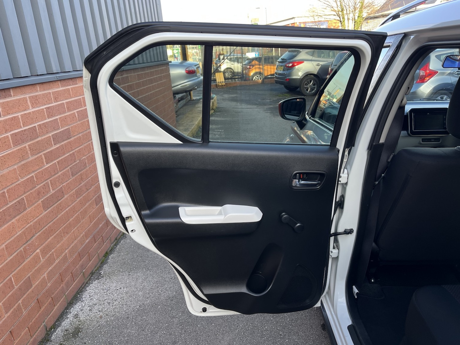 Used Suzuki Ignis 2018 for sale - 77213507: Photo 16