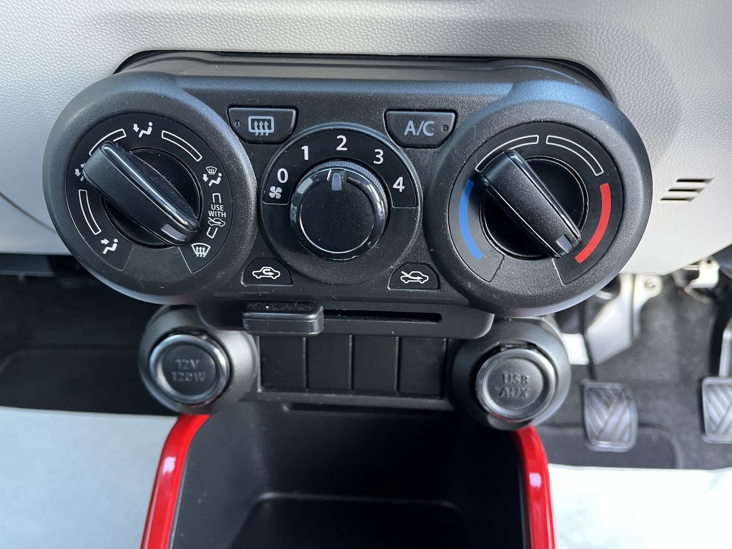 Used Suzuki Ignis 2018 for sale - 77213507: Photo 33