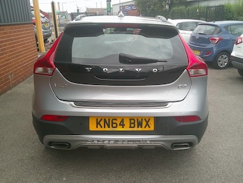 Used Volvo V40 Cross Country 2015 for sale - 75550274: Photo