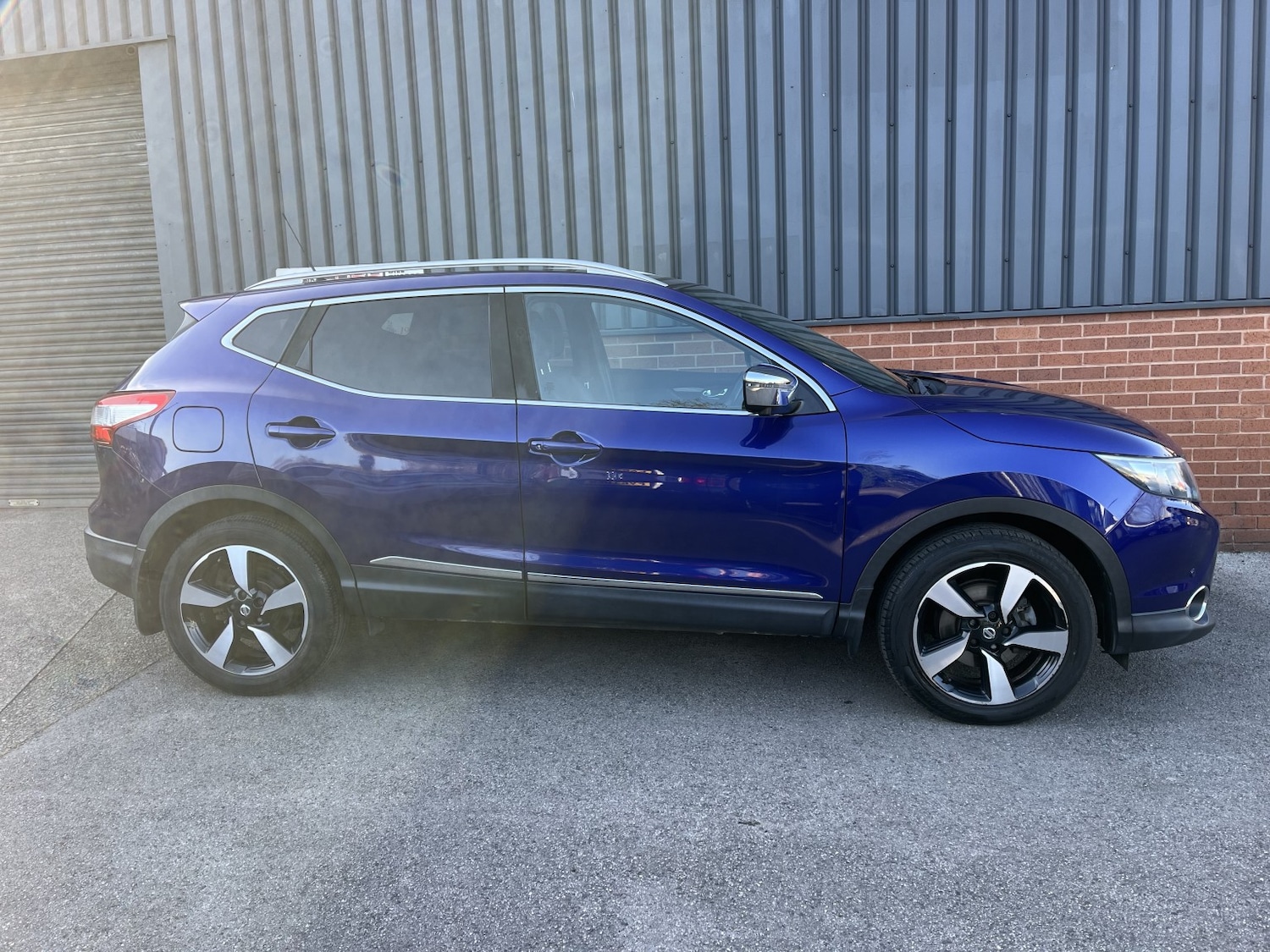 Used Nissan Qashqai 2017 for sale - 78182837: Photo 2