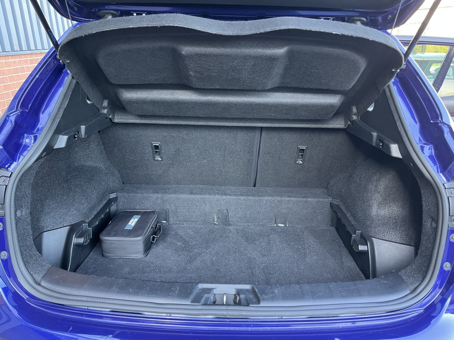 Used Nissan Qashqai 2017 for sale - 78182837: Photo 20