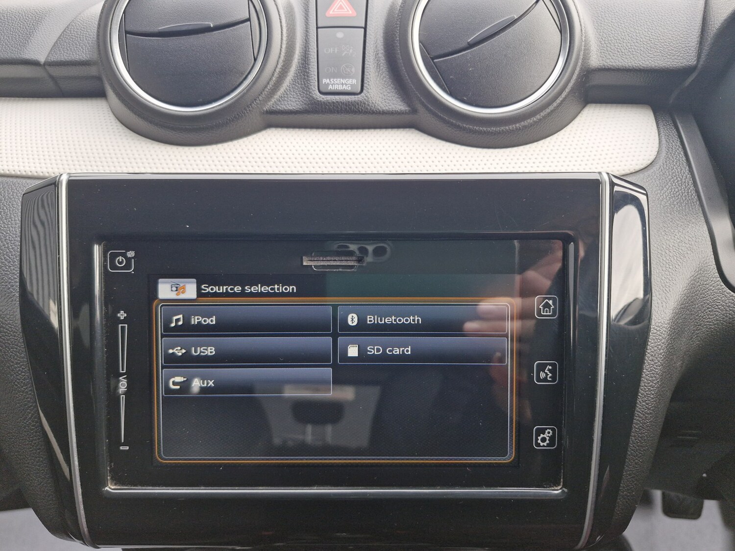 Used Suzuki Swift 2018 for sale - 78155446: Photo 31