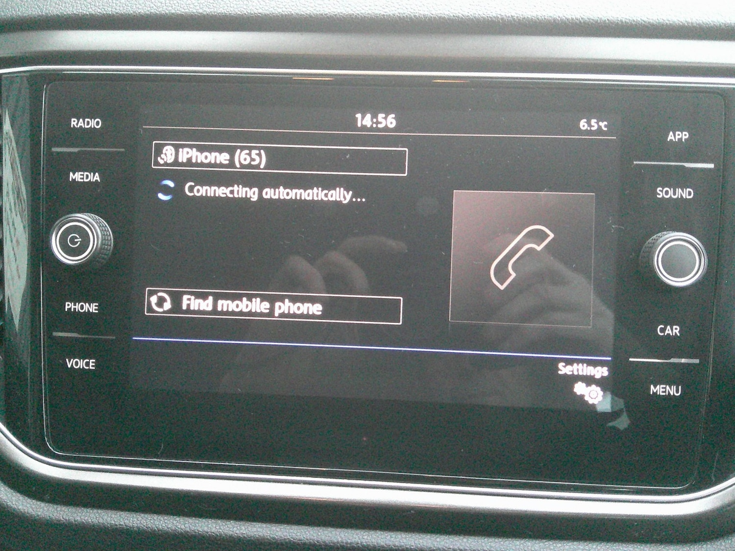 Used Volkswagen T-Roc 2018 for sale - 76656142: Photo 24