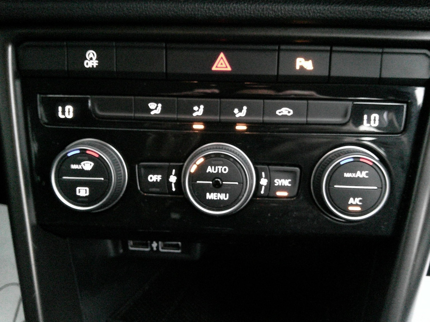 Used Volkswagen T-Roc 2018 for sale - 76656142: Photo 28