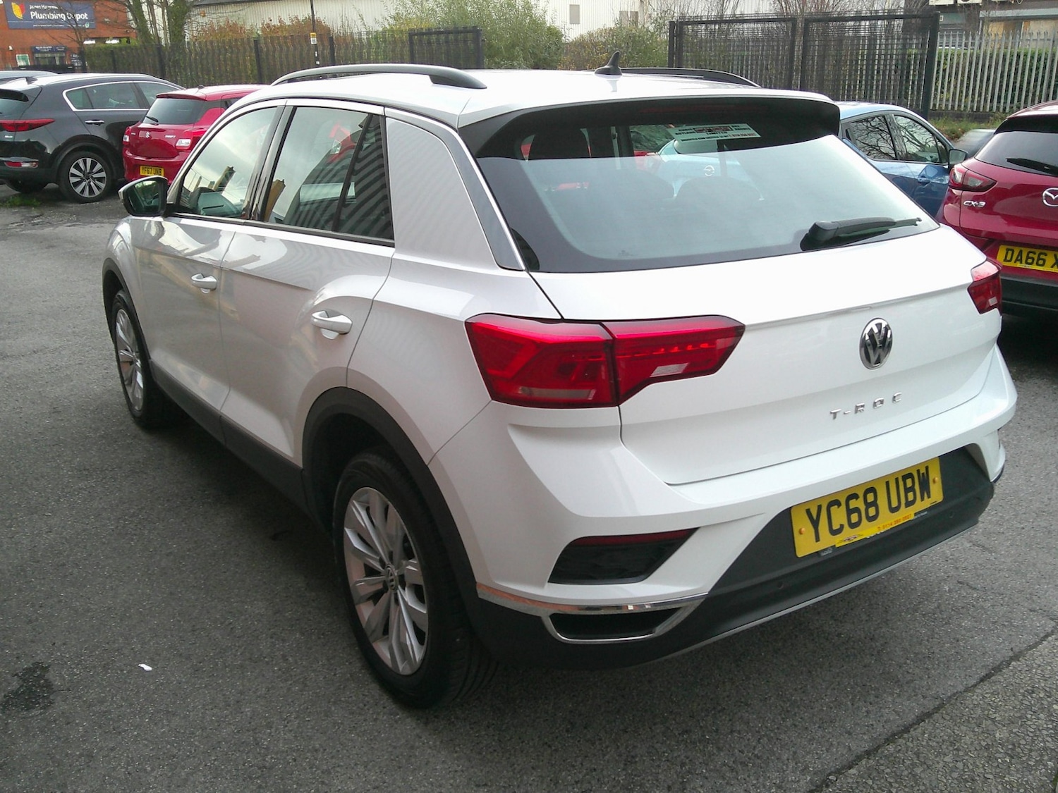 Used Volkswagen T-Roc 2018 for sale - 76656142: Photo 6