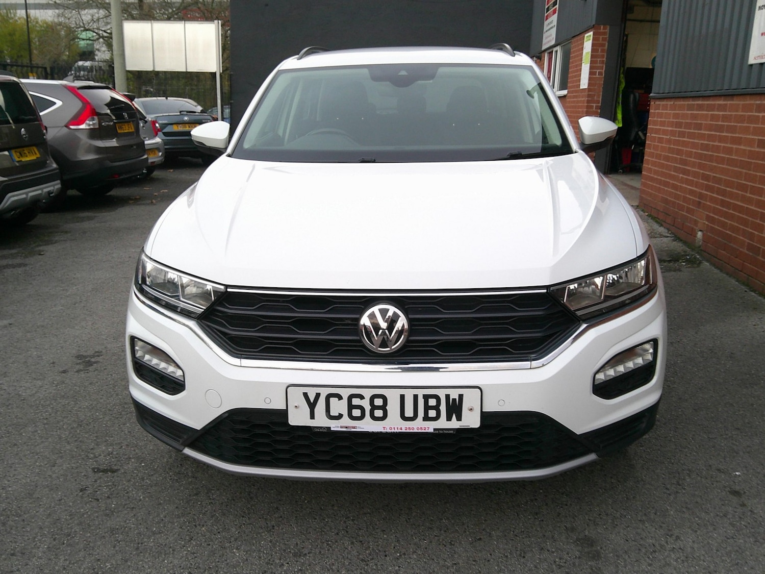 Used Volkswagen T-Roc 2018 for sale - 76656142: Photo 8