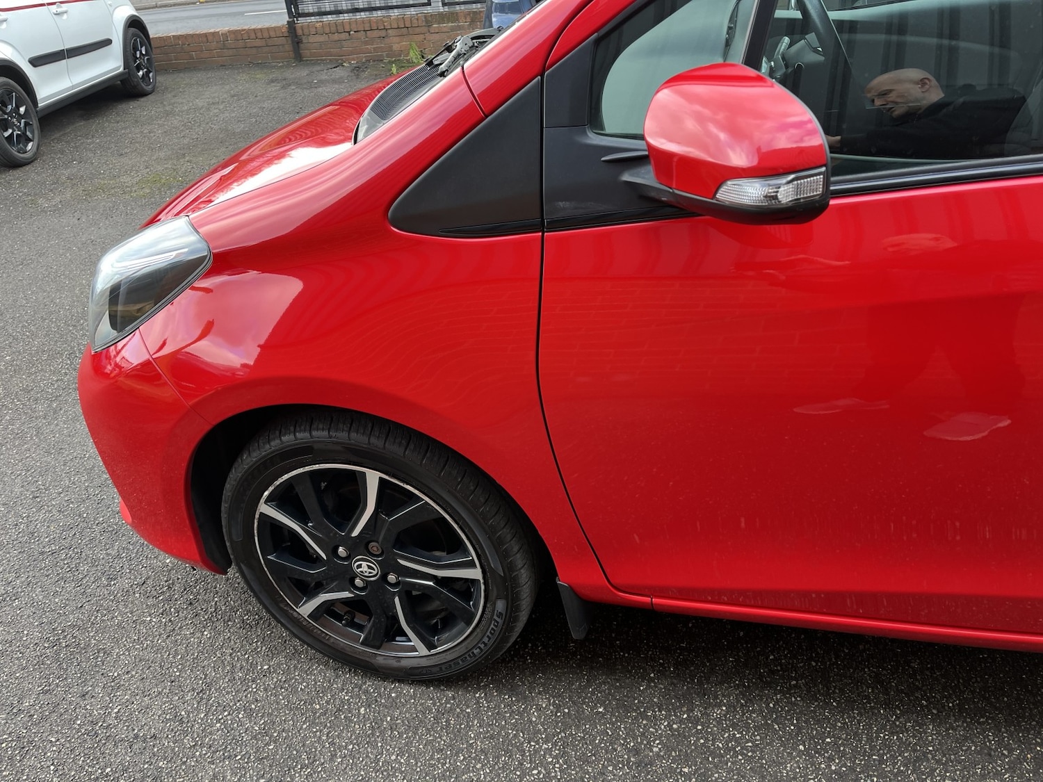 Used Toyota Yaris 2015 for sale - 77864878: Photo 13