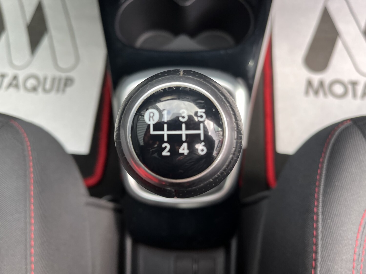 Used Toyota Yaris 2015 for sale - 77864878: Photo 35