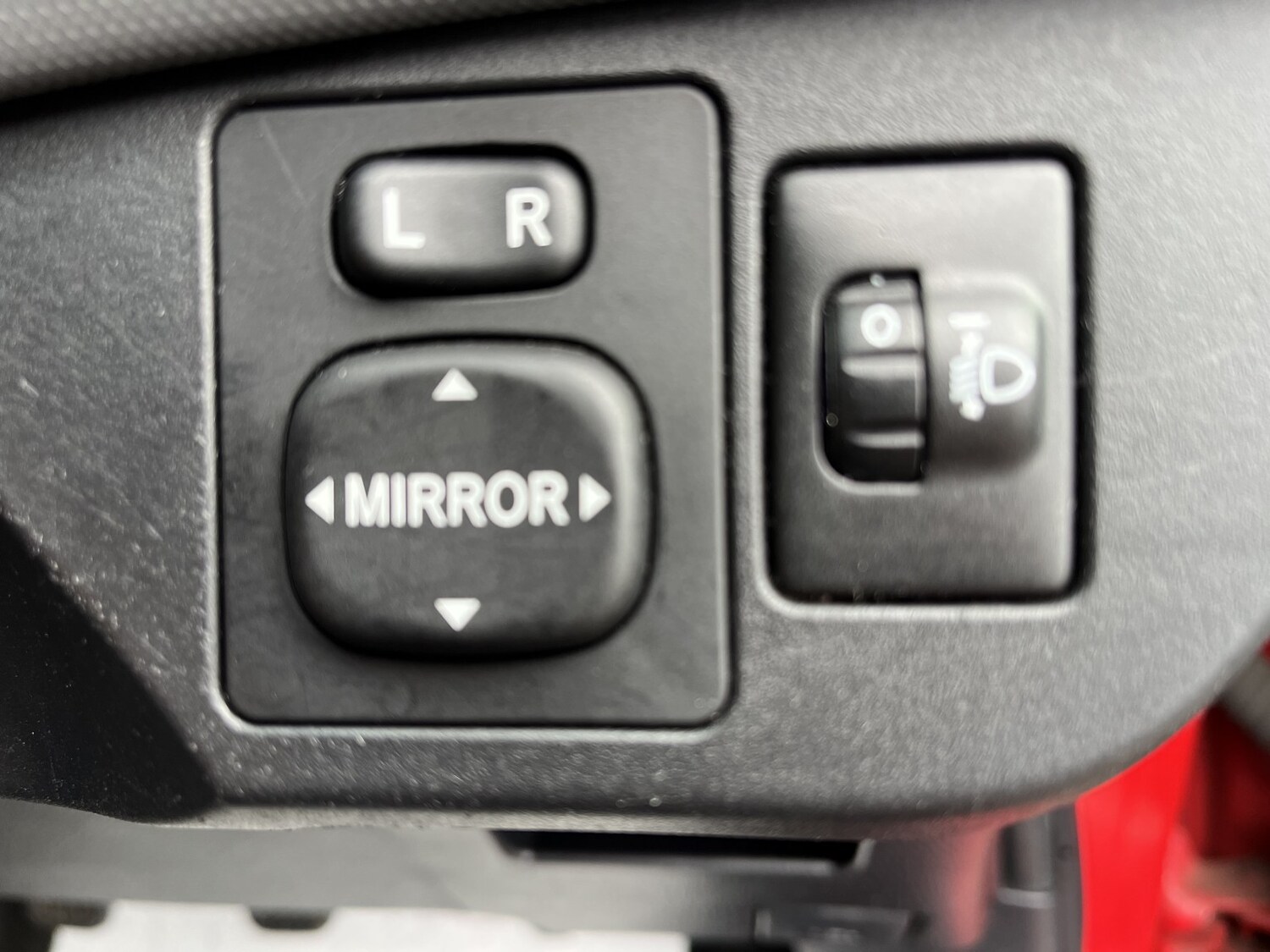 Used Toyota Yaris 2015 for sale - 77864878: Photo 39