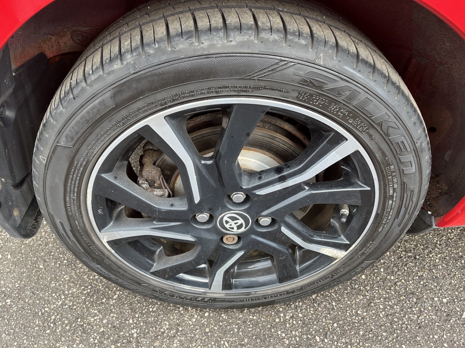 Used Toyota Yaris 2015 for sale - 77864878: Photo 41