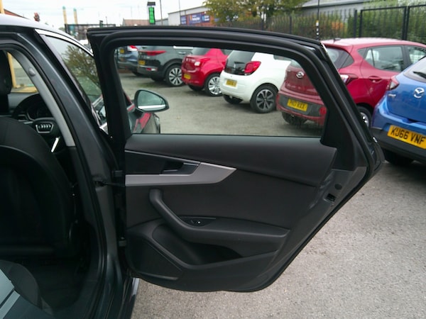 Used Audi A4 2016 for sale - 76268489: Photo 20