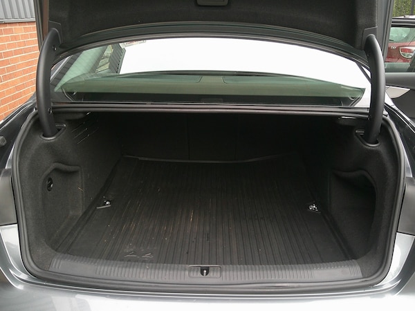 Used Audi A4 2016 for sale - 76268489: Photo 24