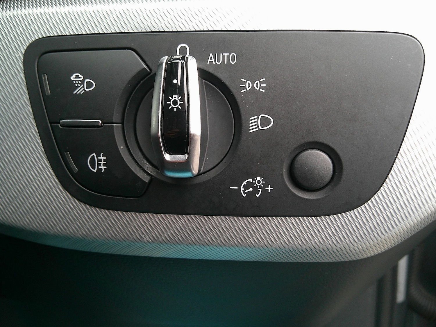 Used Audi A4 2016 for sale - 76268489: Photo 49