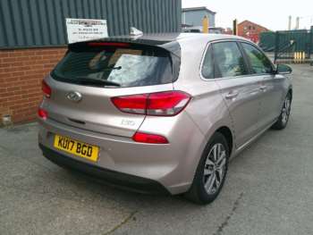 Used Hyundai i30 2017 for sale - 74697182: Photo