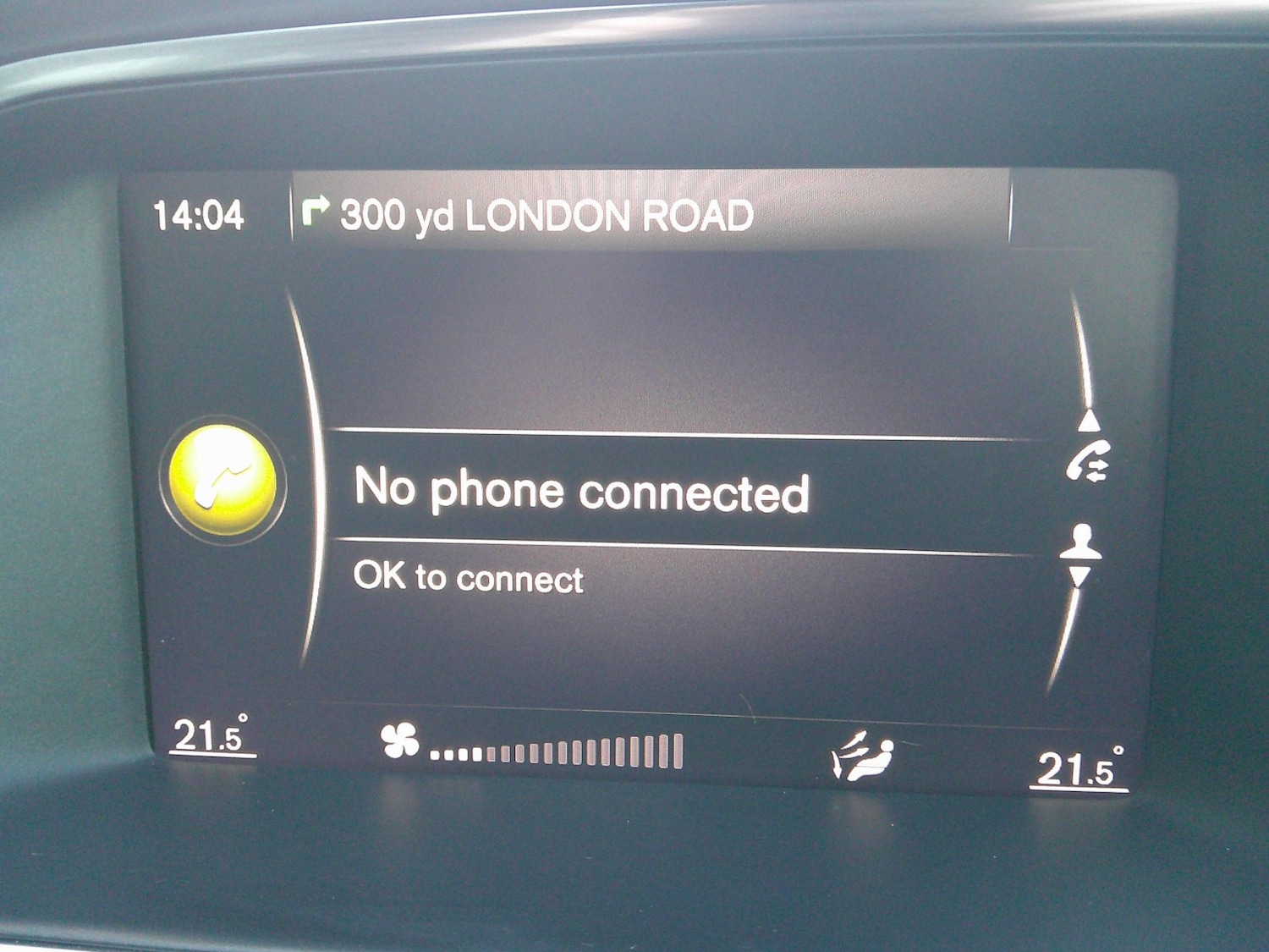 Used Volvo V40 2018 for sale - 76656217: Photo 29