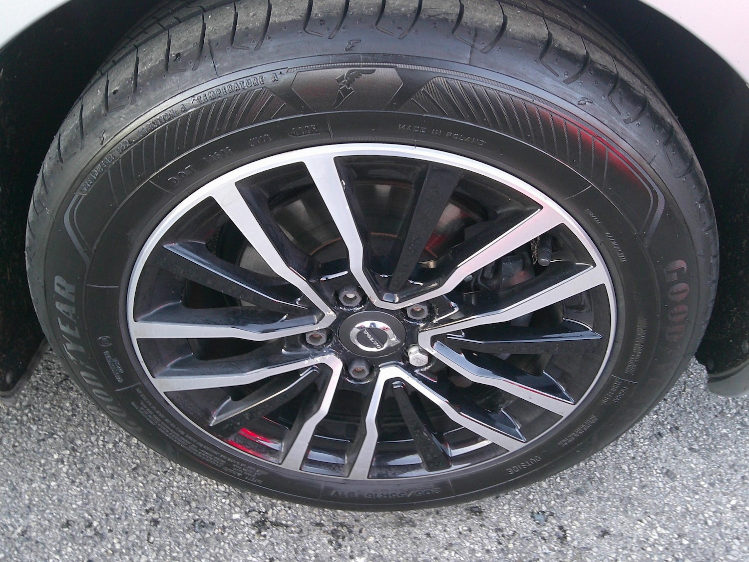 Used Volvo V40 2018 for sale - 76656217: Photo 41