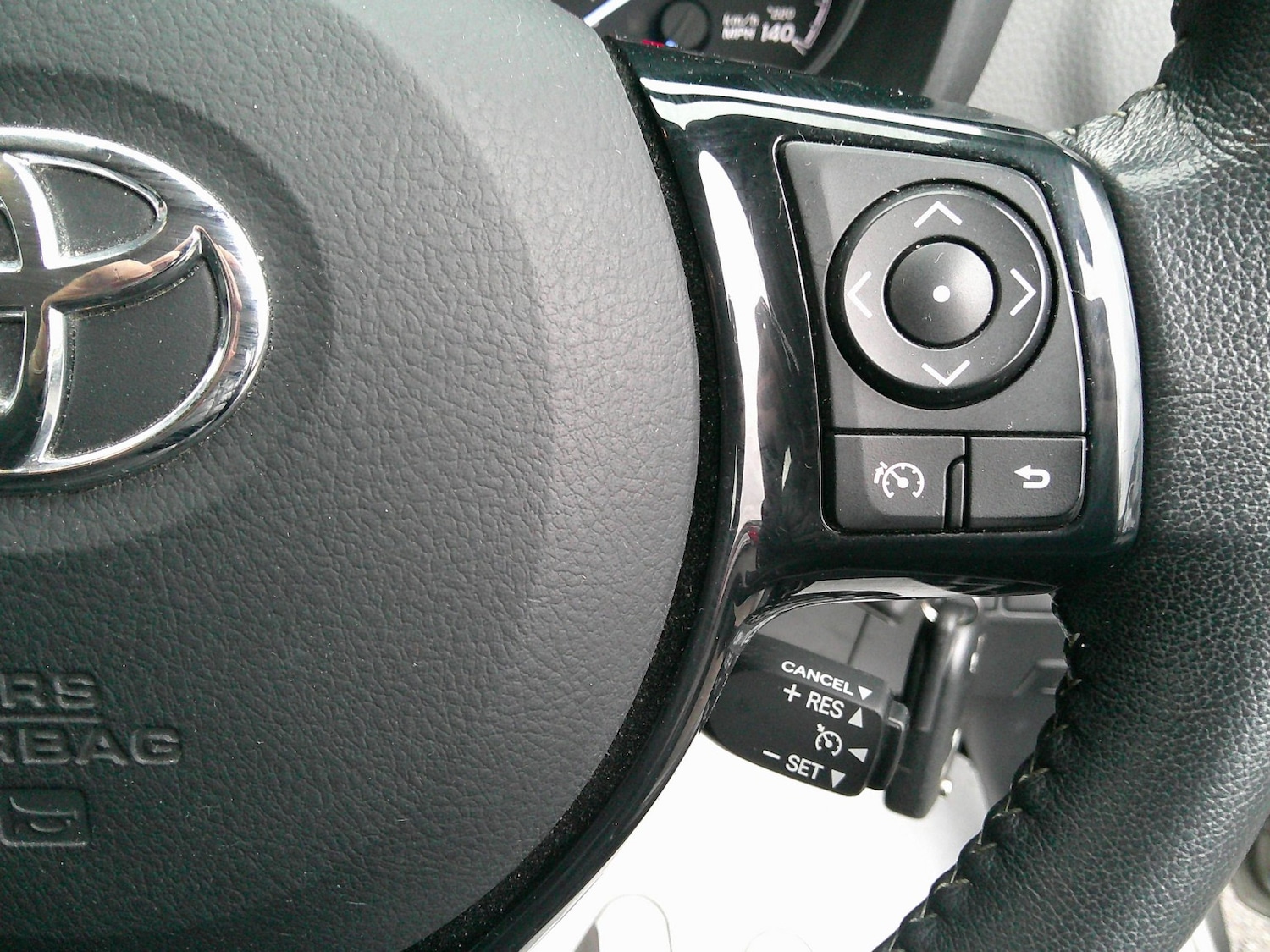 Used Toyota Yaris 2017 for sale - 76911015: Photo 38