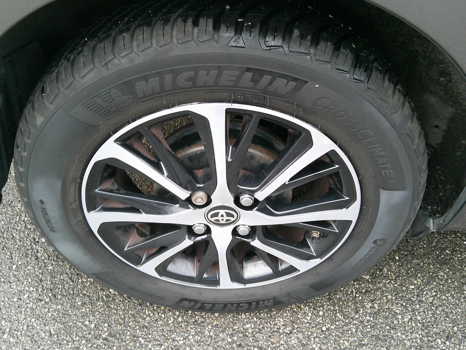 Used Toyota Yaris 2017 for sale - 76911015: Photo 43