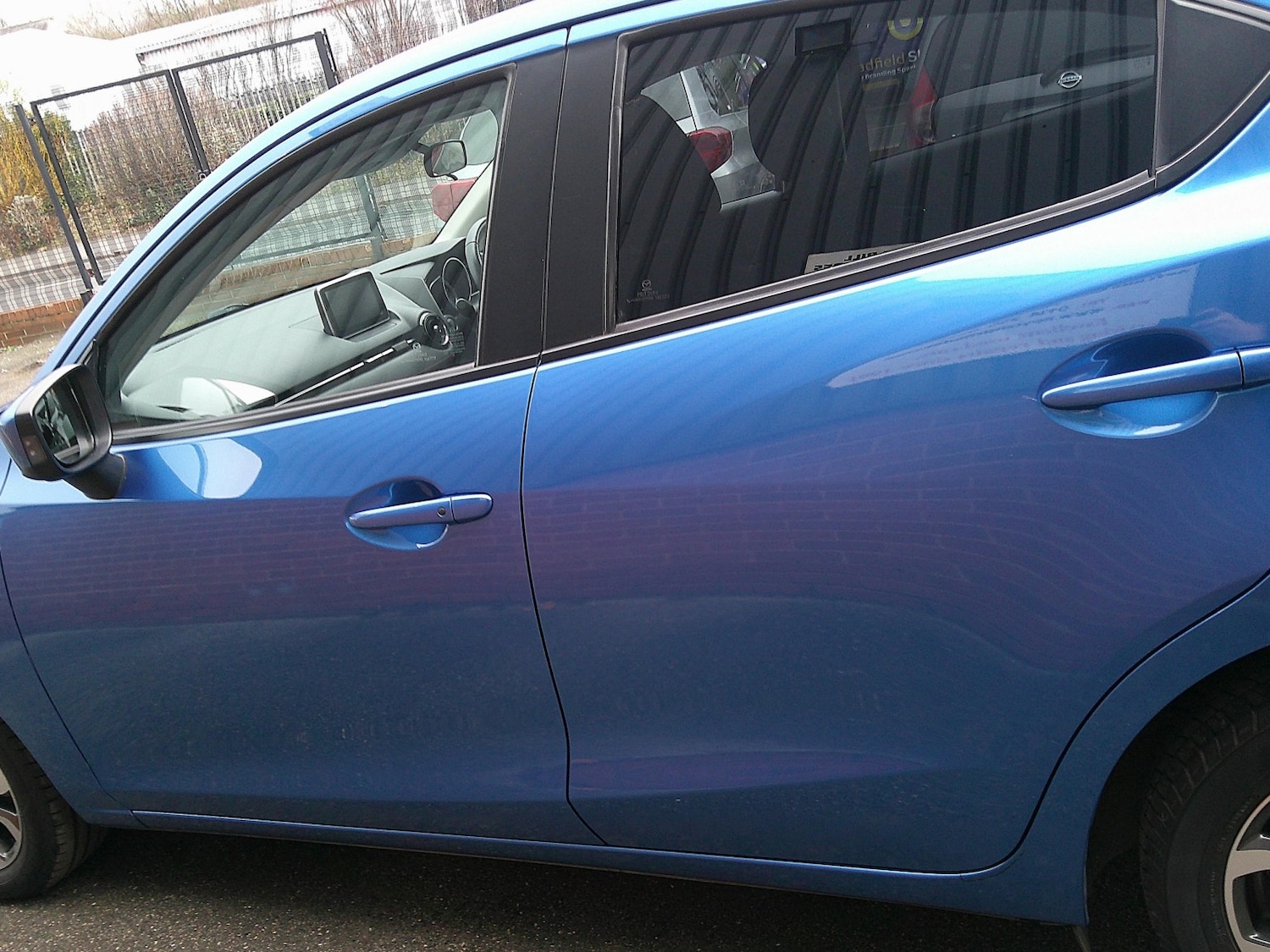 Used Mazda Mazda2 2016 for sale - 77213460: Photo 12