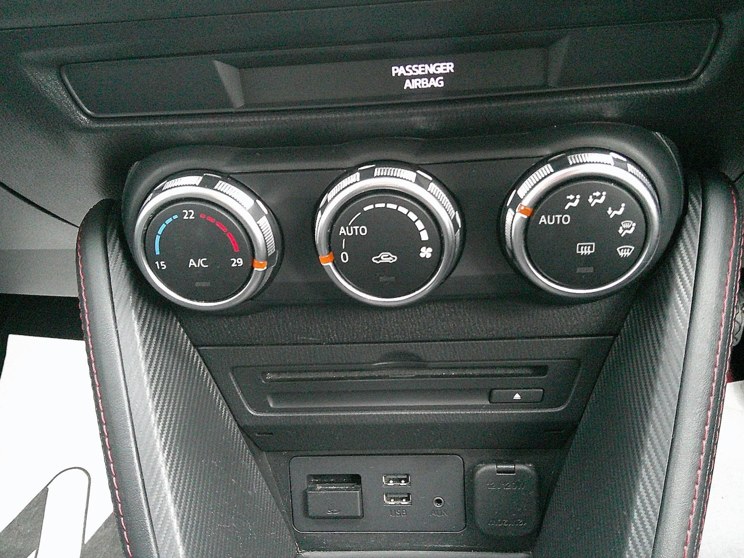 Used Mazda Mazda2 2016 for sale - 77213460: Photo 27