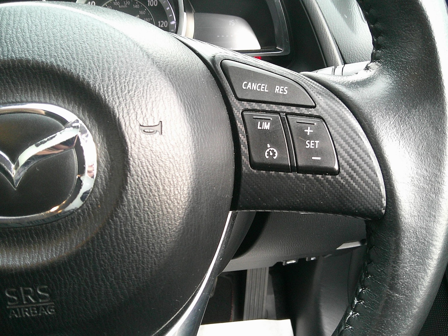 Used Mazda Mazda2 2016 for sale - 77213460: Photo 31