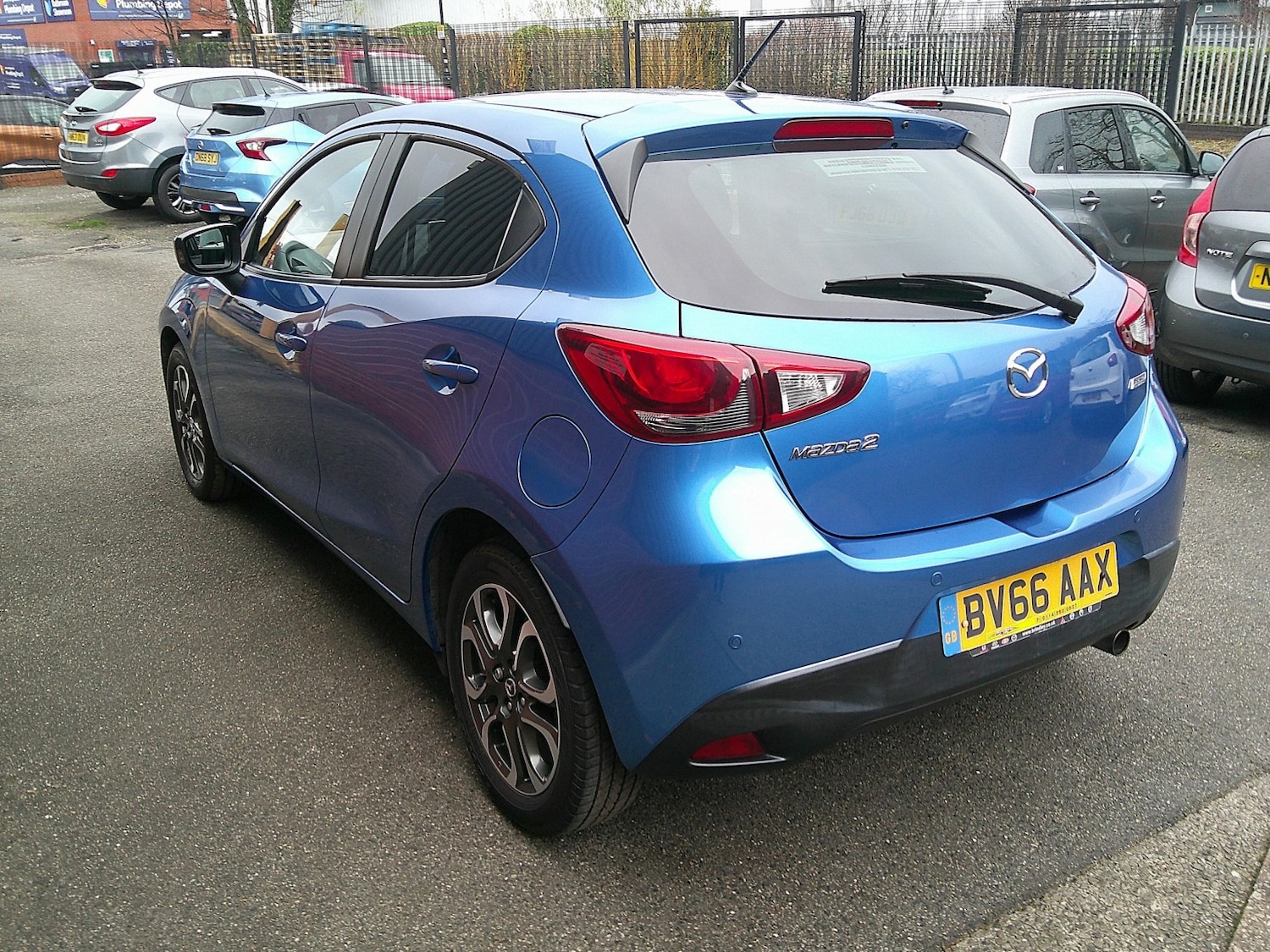 Used Mazda Mazda2 2016 for sale - 77213460: Photo 5