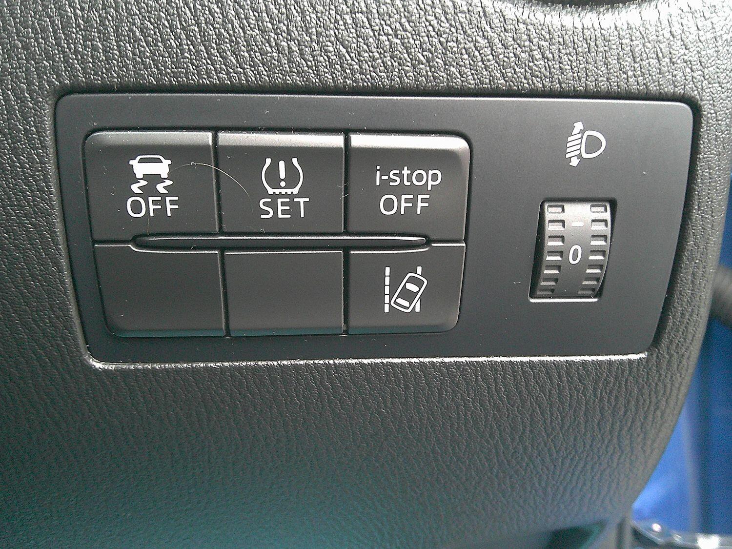 Used Mazda Mazda2 2016 for sale - 76128934: Photo 41