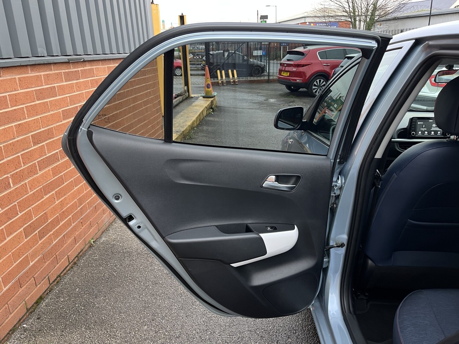 Used Kia Picanto 2019 for sale - 77864902: Photo 15