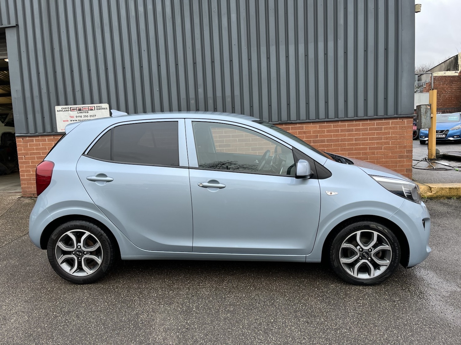 Used Kia Picanto 2019 for sale - 77864902: Photo 2
