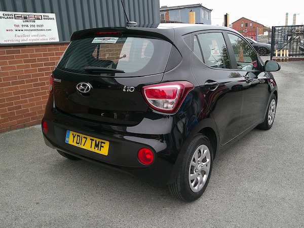 Used Hyundai i10 2017 for sale - 76281374: Photo 3