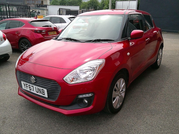 Used Suzuki Swift 2017 for sale - 76107390: Photo 6