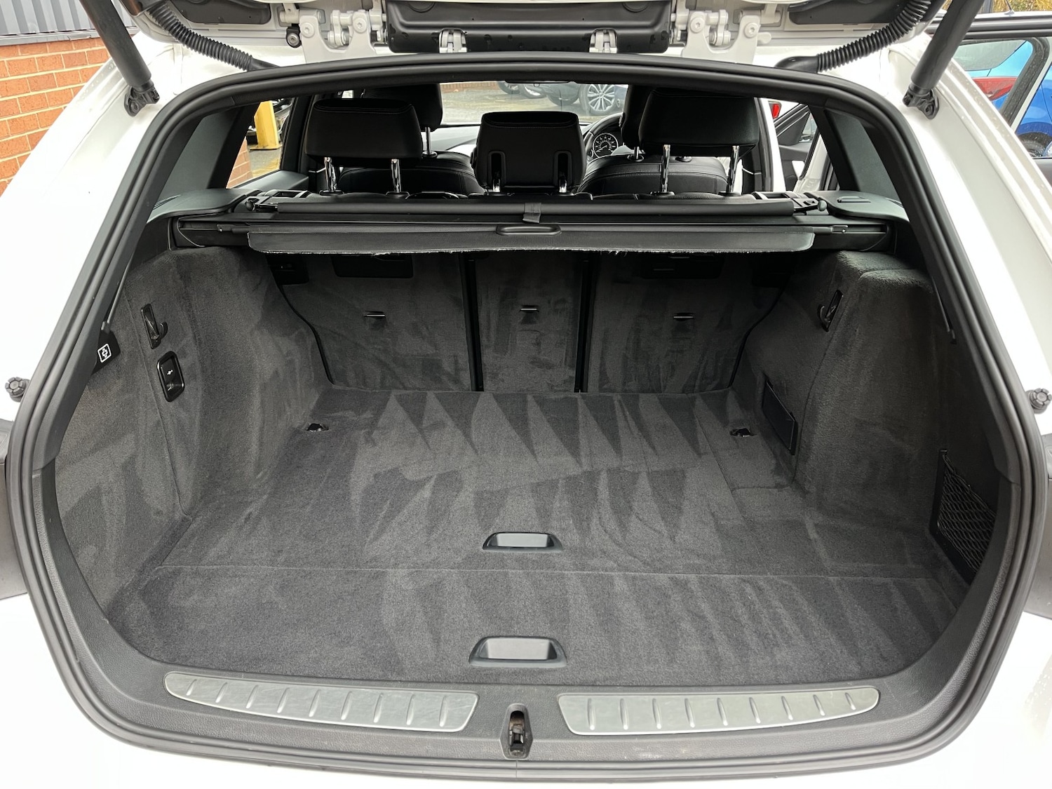 Used BMW 3 Series 2017 for sale - 77864899: Photo 22