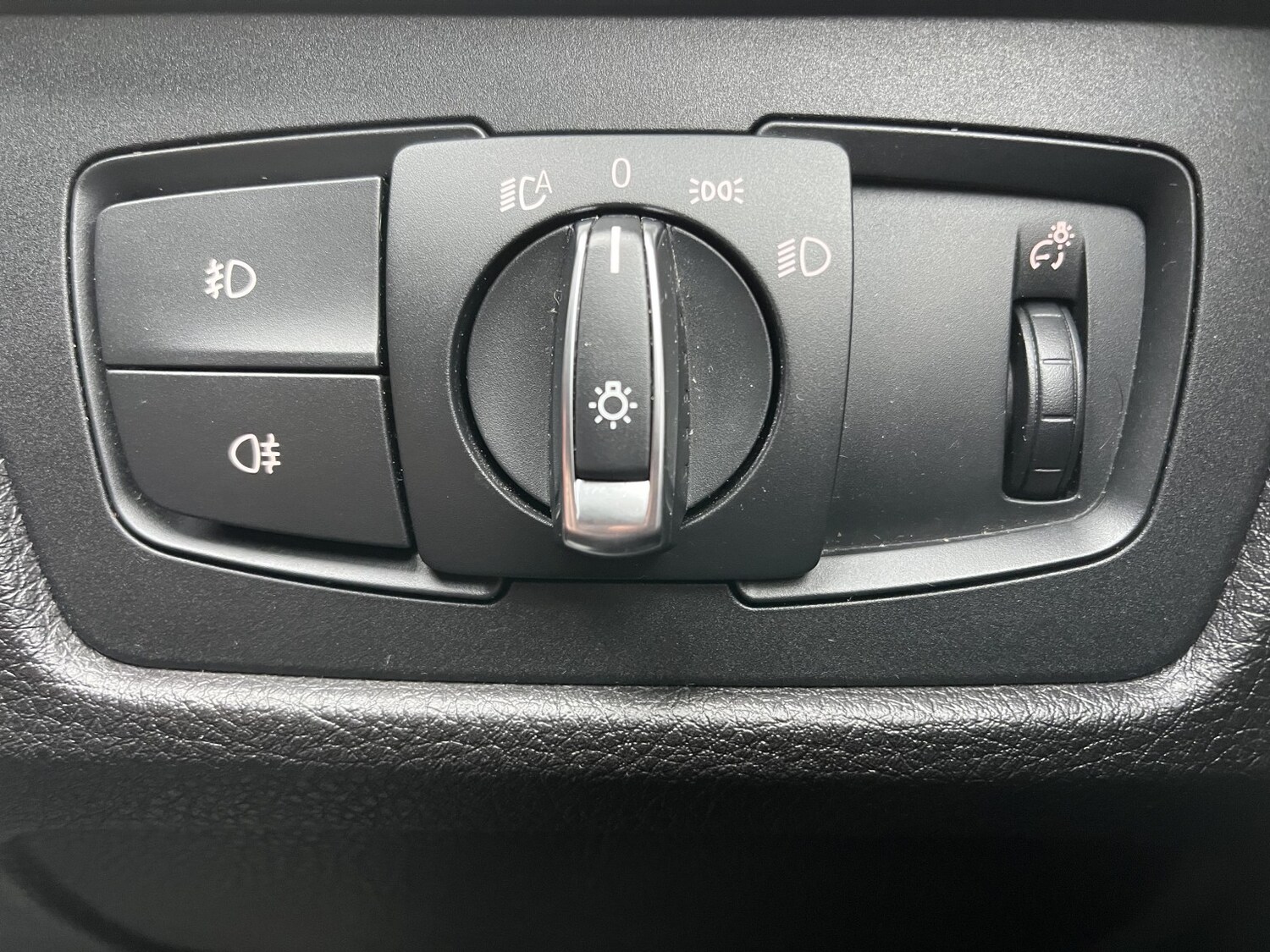 Used BMW 3 Series 2017 for sale - 77864899: Photo 41